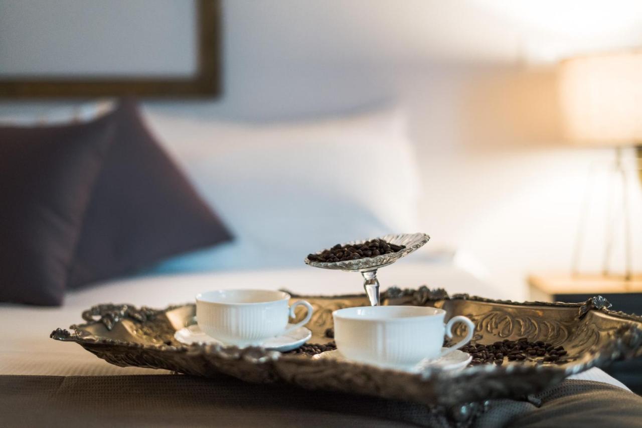 Dimora Delle Muse Bed & Breakfast Montalcino Bagian luar foto