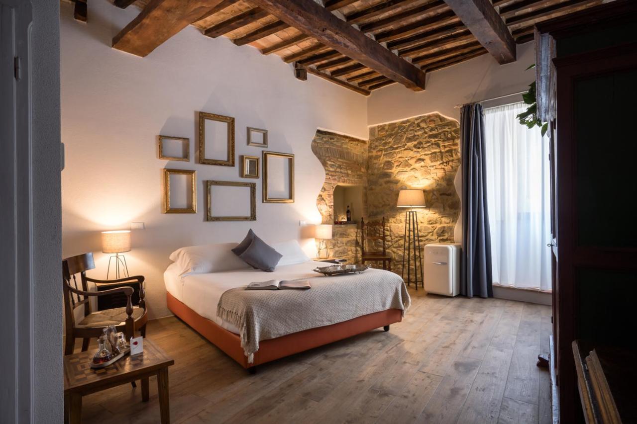 Dimora Delle Muse Bed & Breakfast Montalcino Bagian luar foto