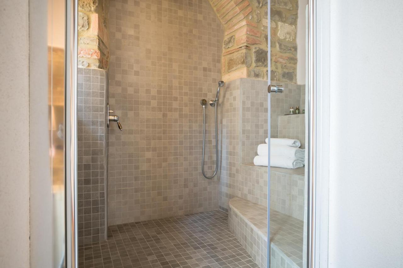 Dimora Delle Muse Bed & Breakfast Montalcino Bagian luar foto